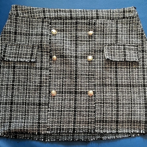 NEW Plus double button plaid tweed skirt - Picture 4 of 4